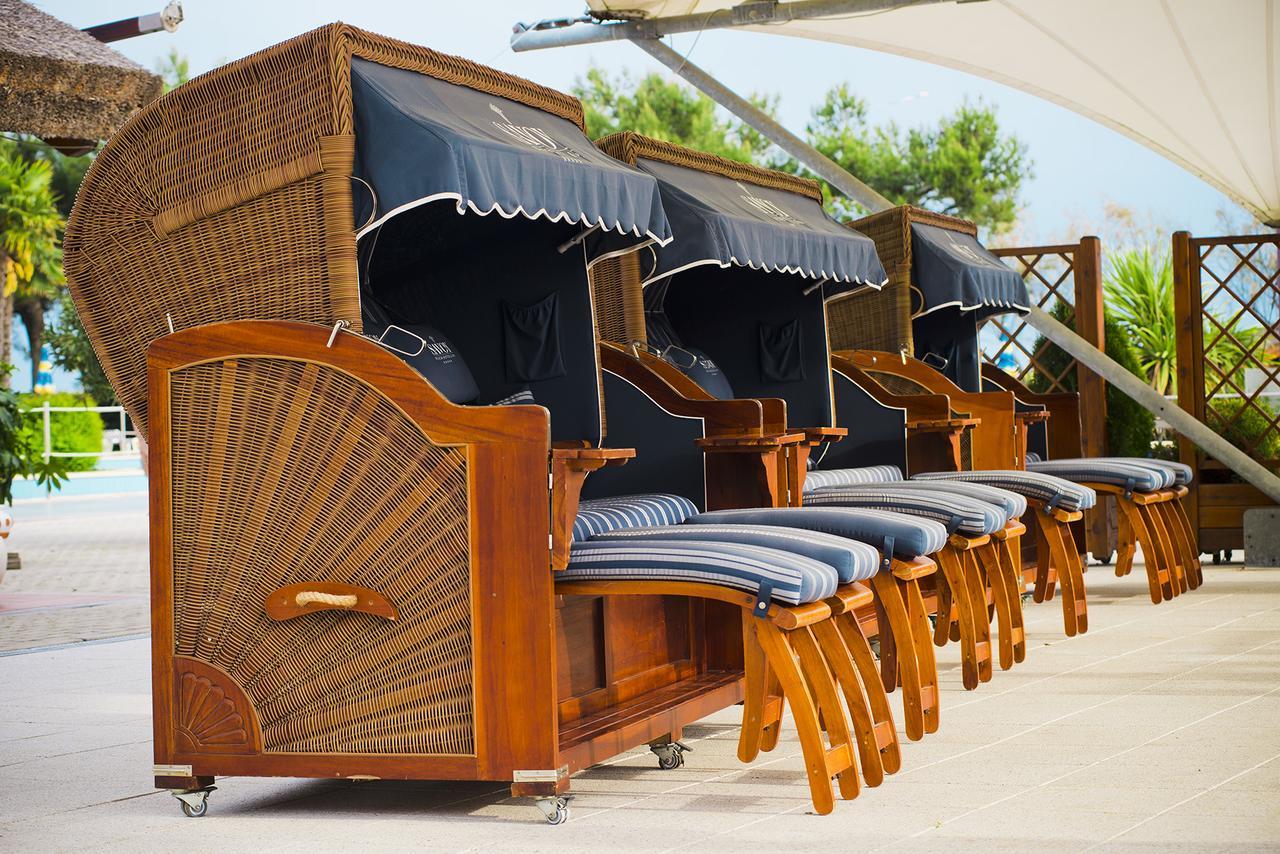 Savoy Beach Hotel & Thermal Spa Bibione Ngoại thất bức ảnh Strandkorb